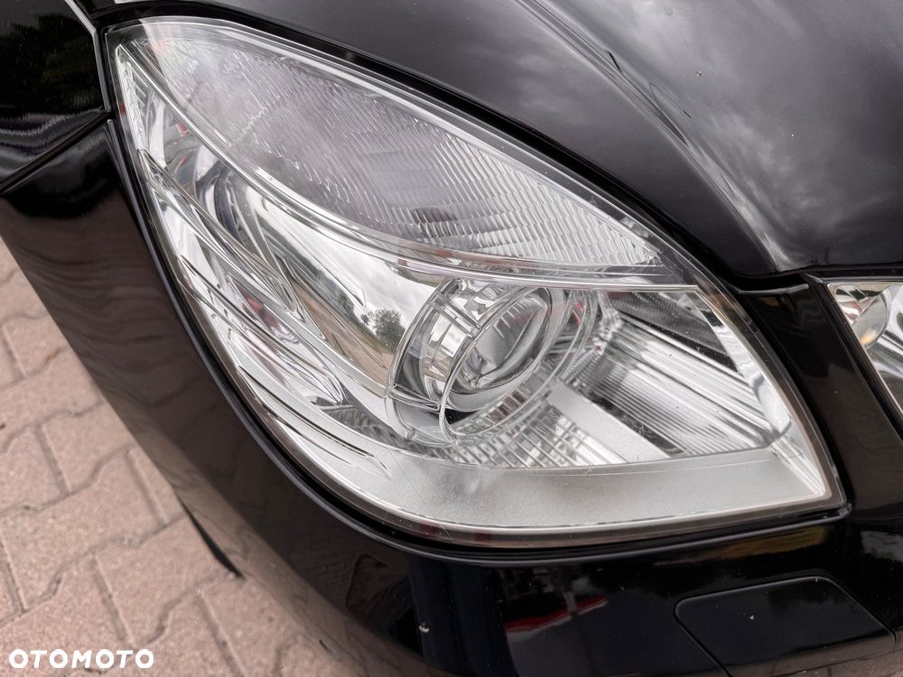 Mercedes-Benz Klasa E 200 CDI DPF BlueEFFICIENCY 7G-TRONIC Avantgarde - 6