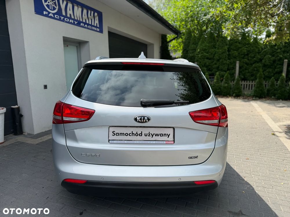 Kia Ceed 1.6 CRDi L Business Line - 12