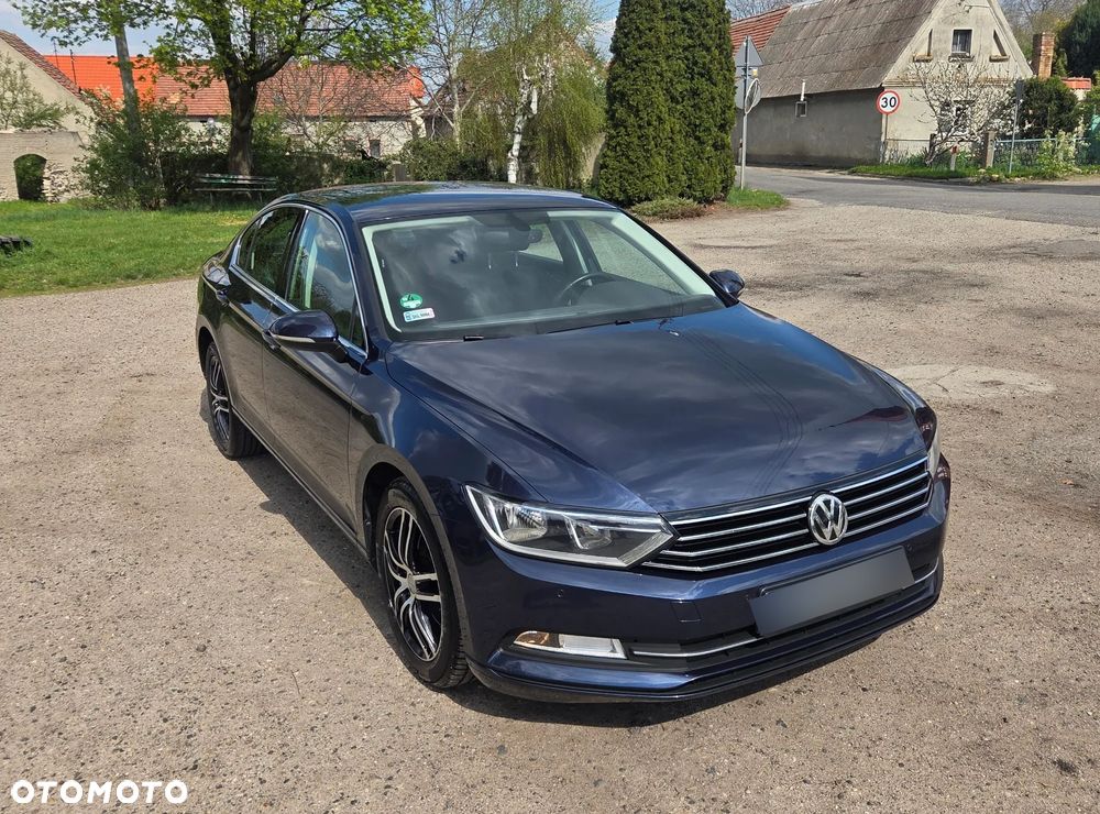 Volkswagen Passat ver-1-4-tsi-bmt-act-comfortline - 12