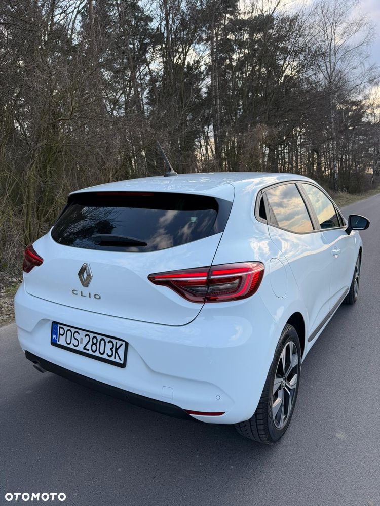 Renault Clio BLUE dCi 100 BUSINESS EDITION - 9