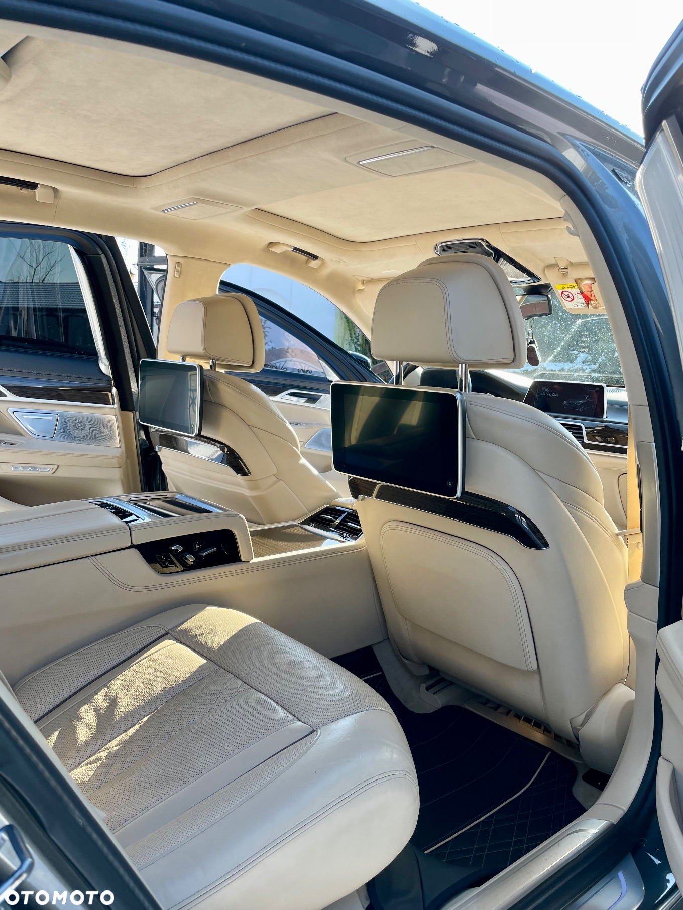 BMW Seria 7 730Ld - 12