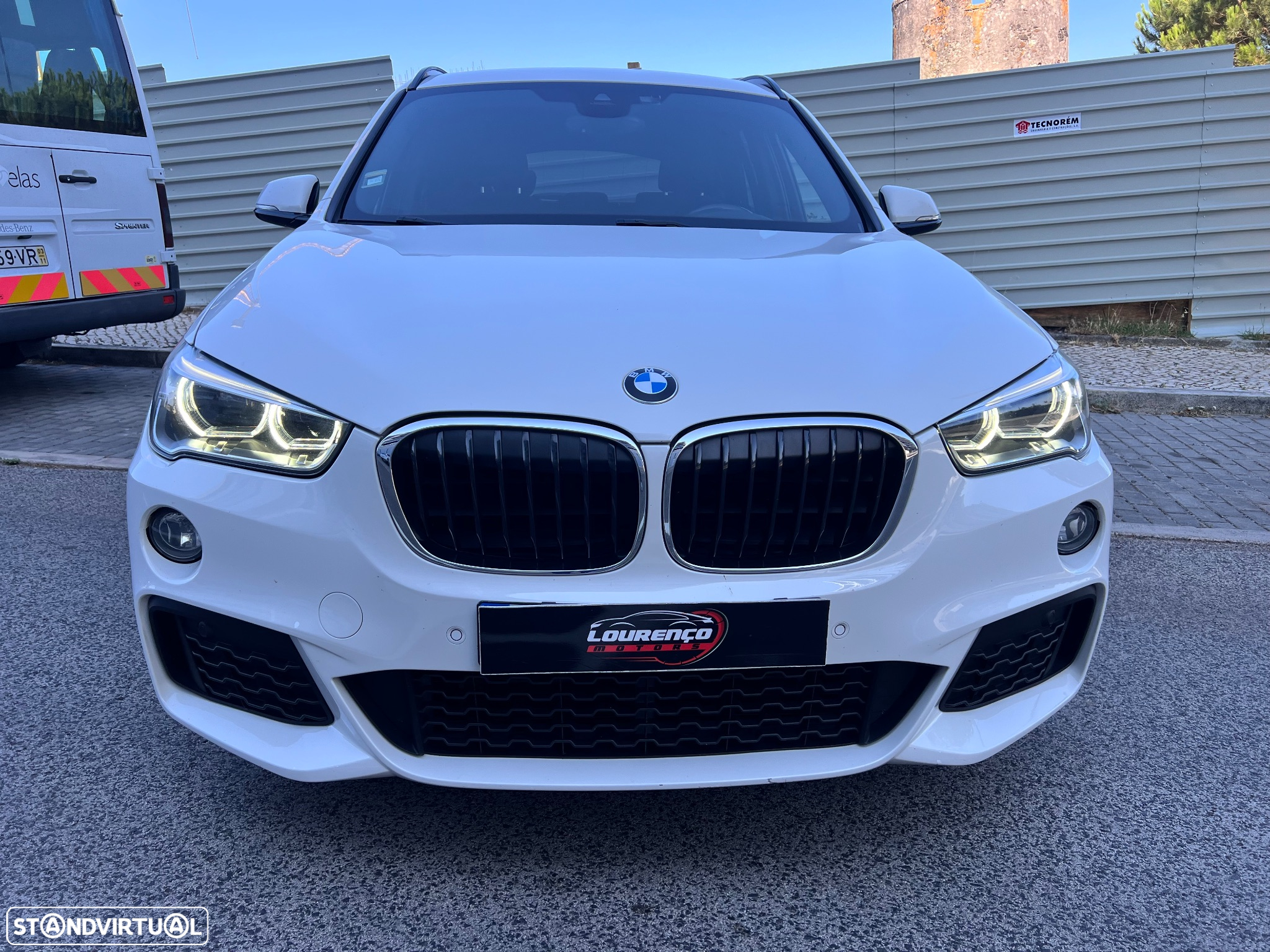 BMW X1 18 d sDrive Auto Pack M - 3