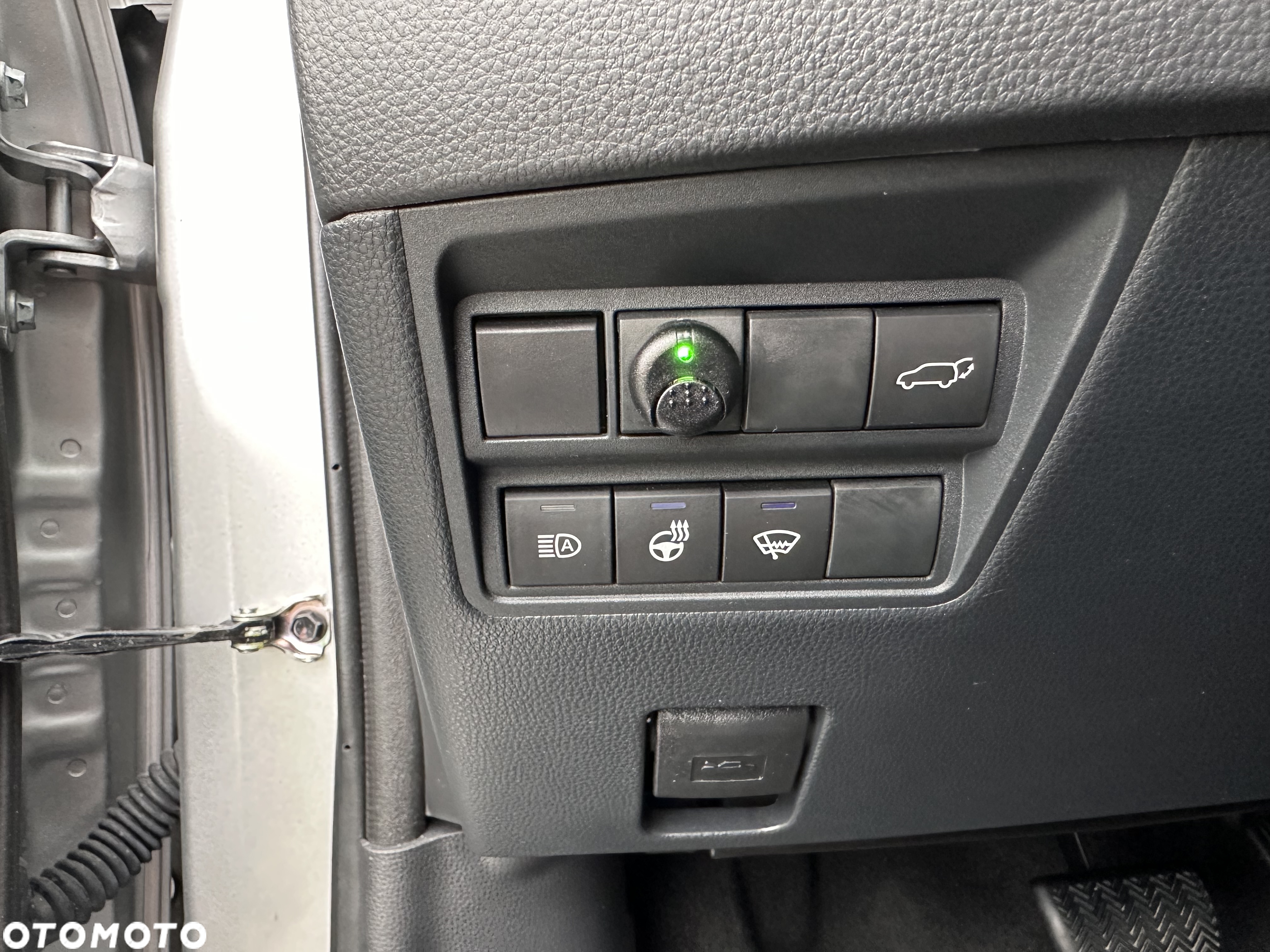 Toyota Yaris Cross Hybrid 1.5 Adventure - 15