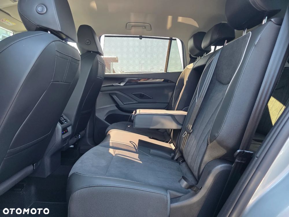 Volkswagen Tayron 2.0 TSI 4Mot Elegance DSG - 19