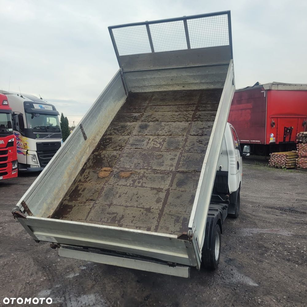 Kia K2500-NW - 9