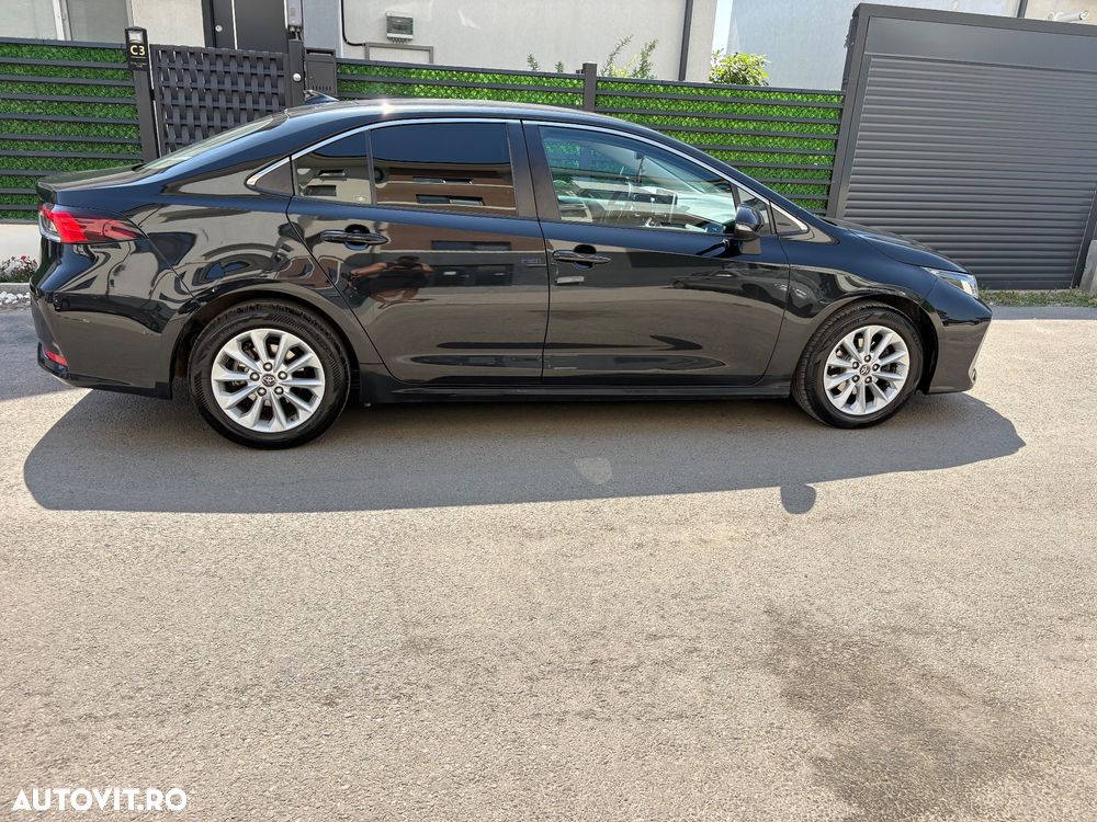 Toyota Corolla 1.6 Dynamic - 11
