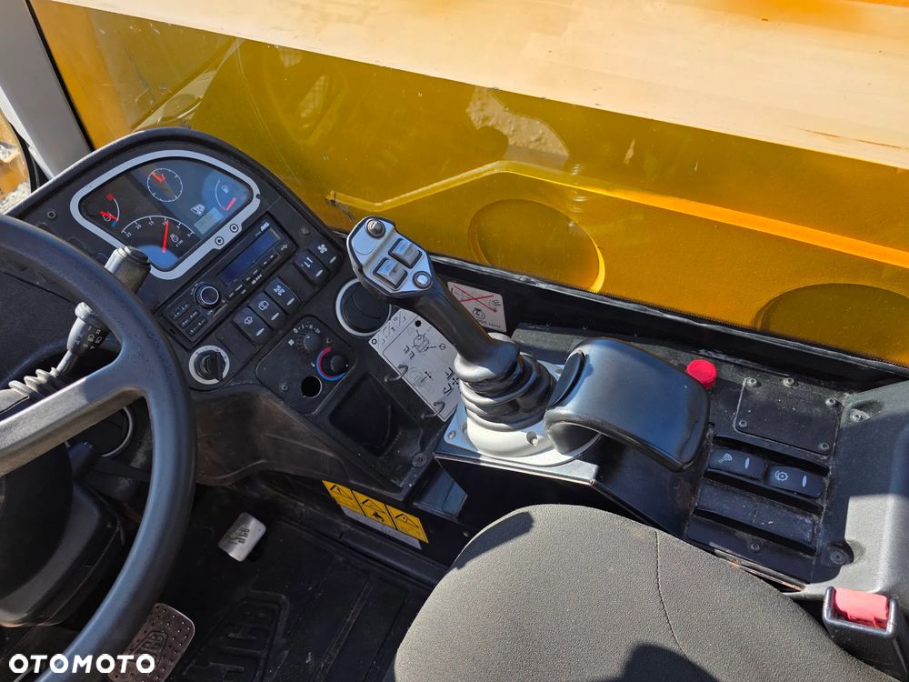 JCB 531-70 AGRI - 12