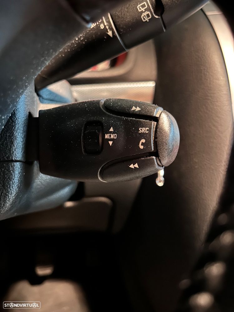 Peugeot 407 SW 1.6 HDi SE Navteq - 6