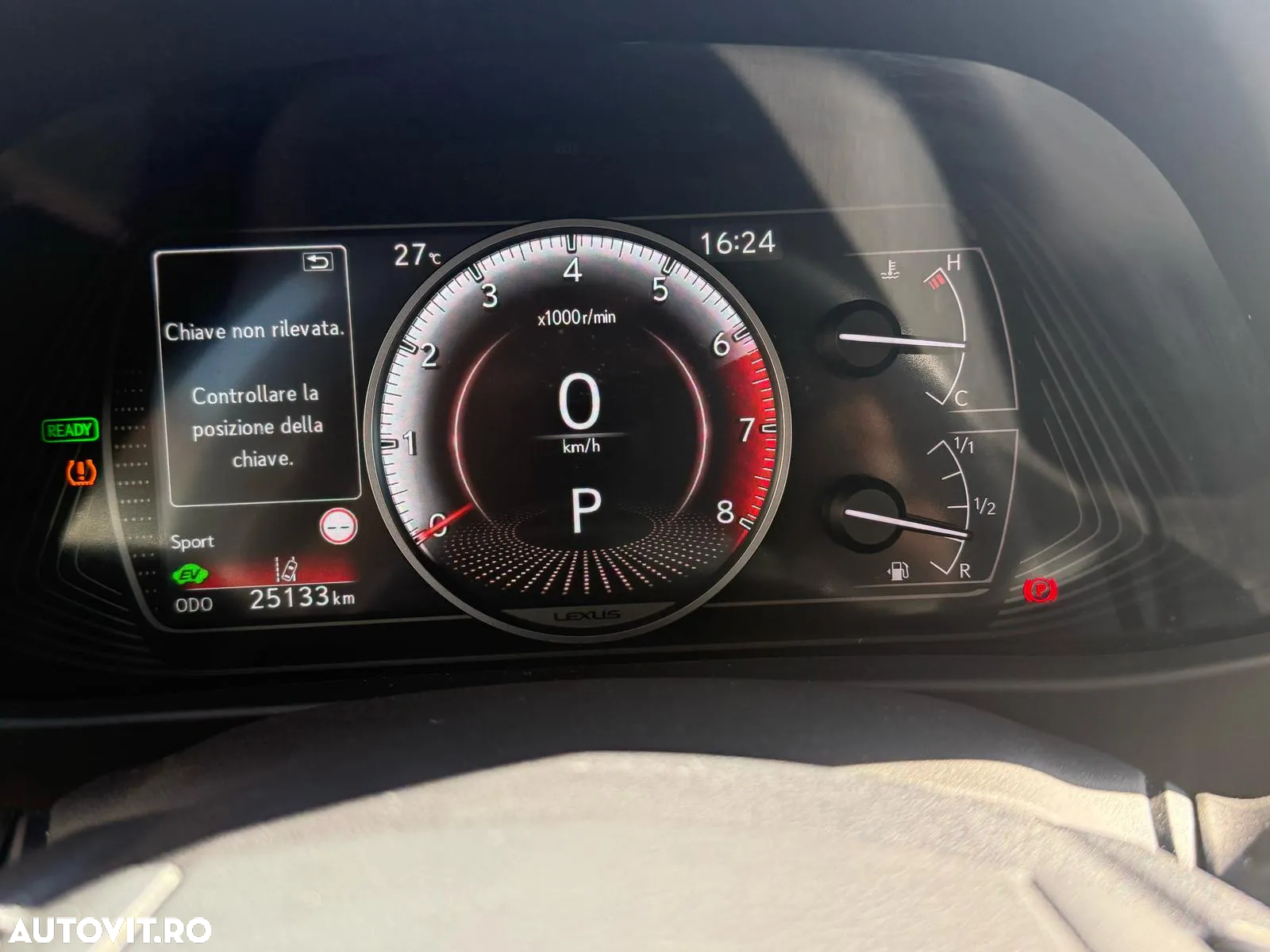 Lexus UX 250h 2.0L HEV 20H- (178 HP) 4X2 CVT Business - 12