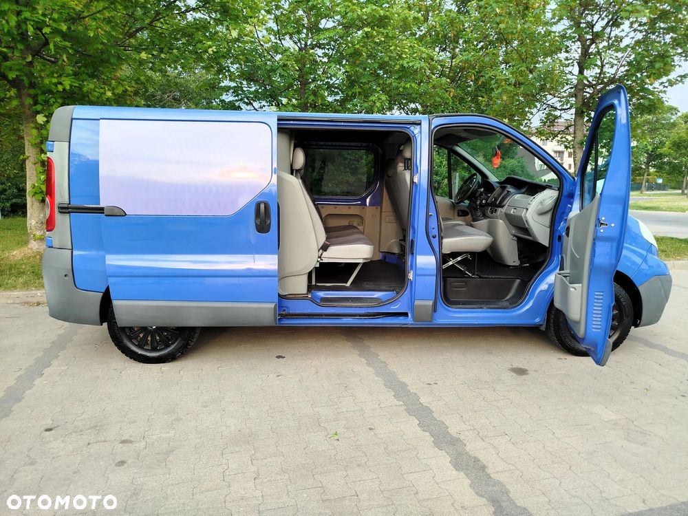 Opel Vivaro - 9
