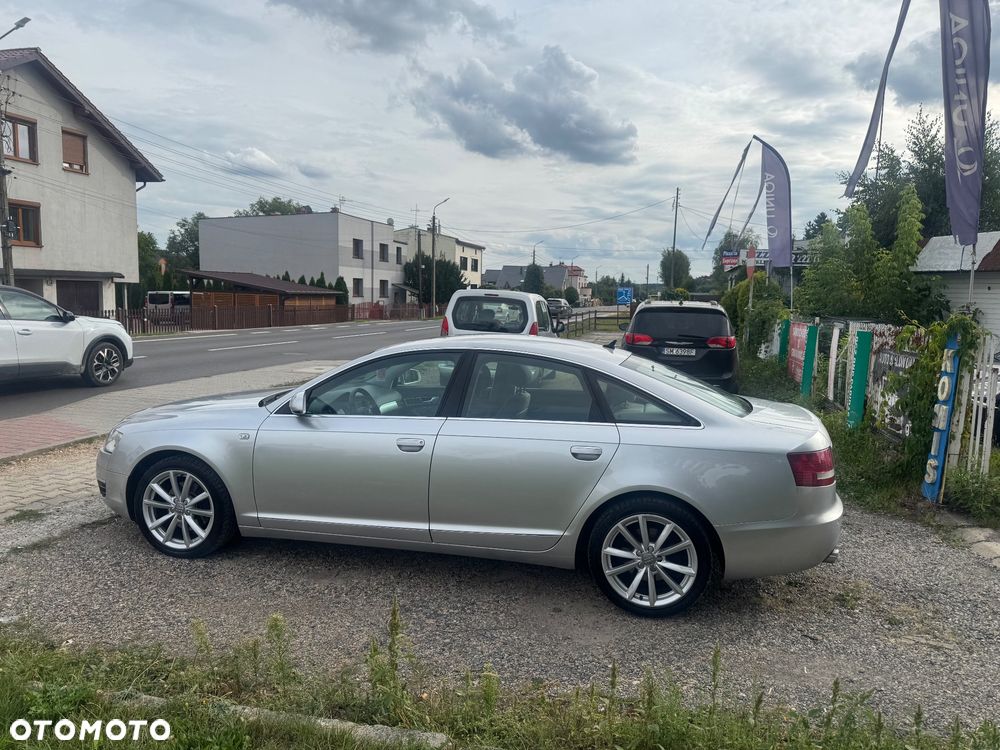 Audi A6 Limousine 2.4 - 15
