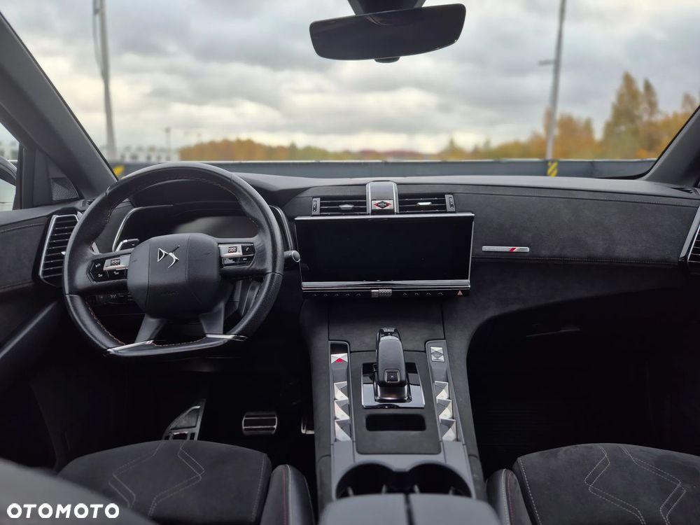 DS Automobiles DS 7 Crossback - 33