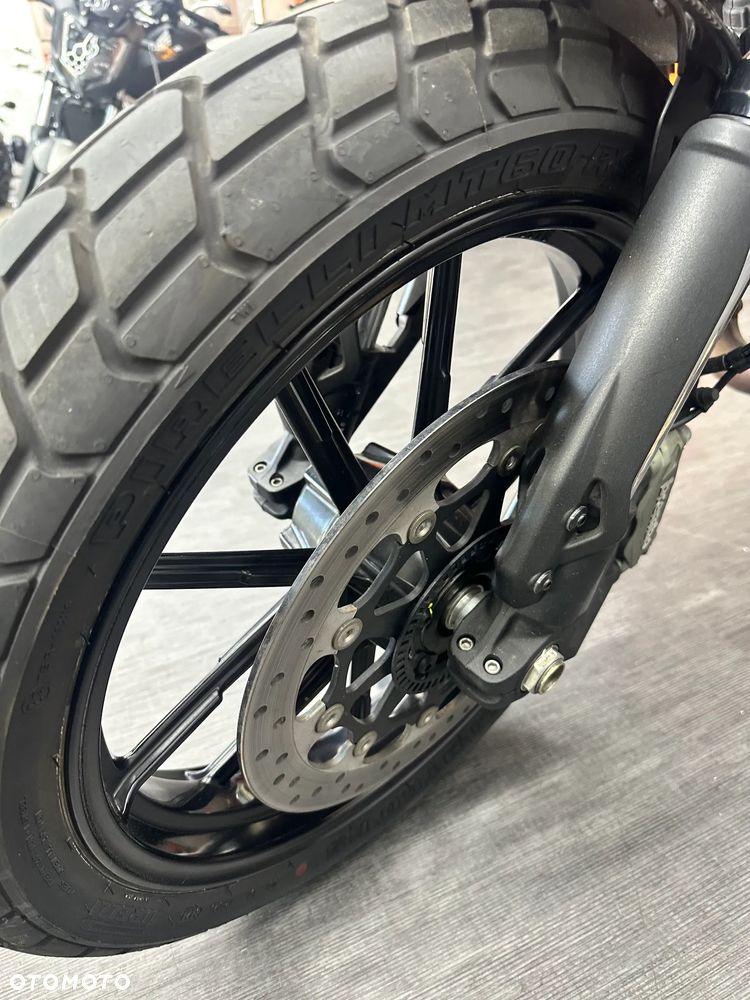 Ducati Scrambler - 9