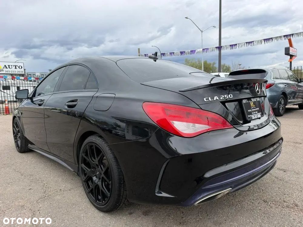 Mercedes-Benz CLA 250 4Matic 7G-DCT AMG Line - 5