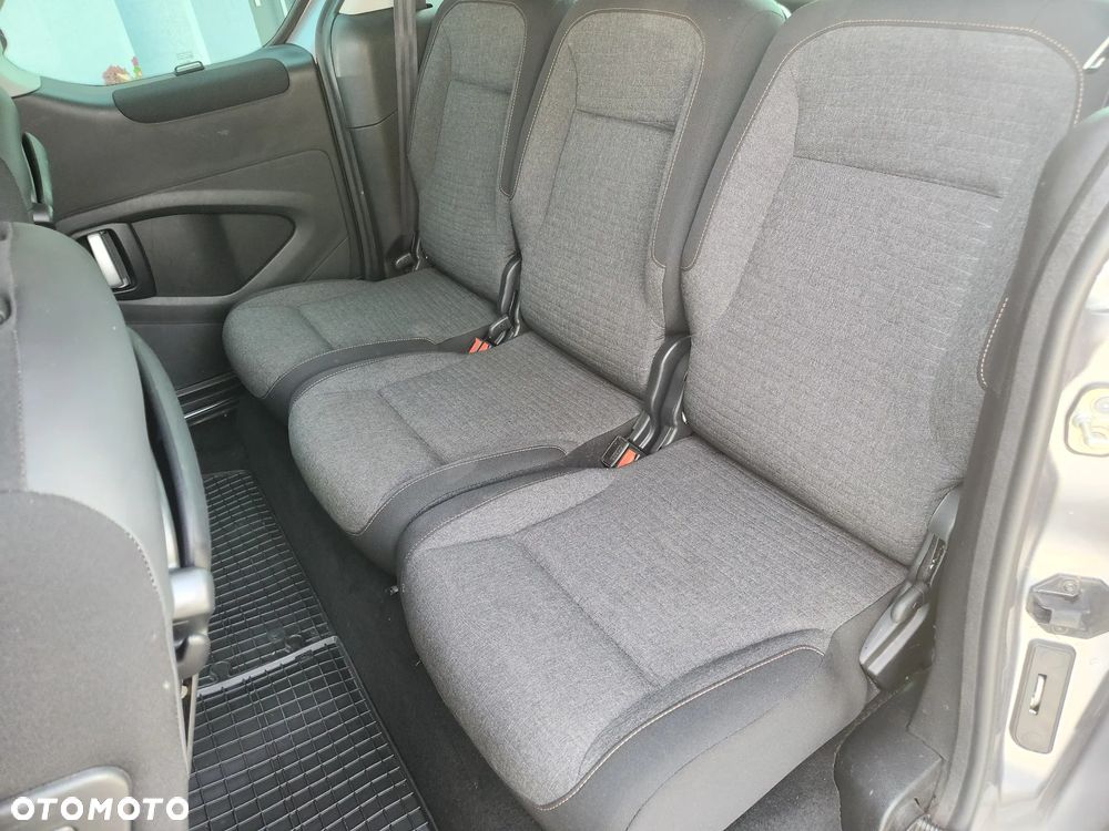Citroën Berlingo Multispace BlueHDi 120 S&S SHINE - 24