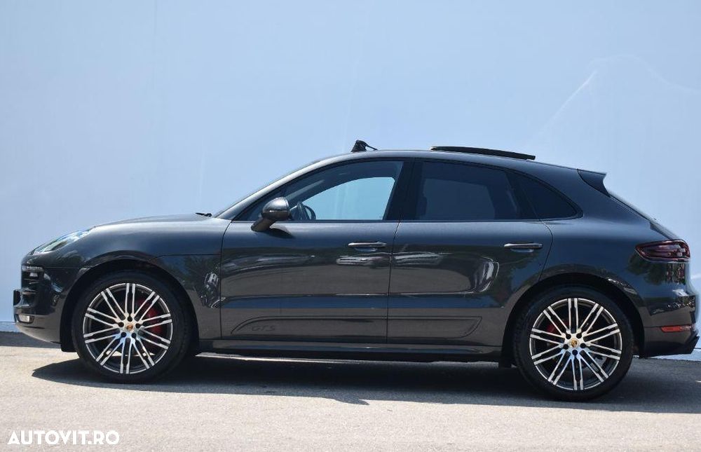 Porsche Macan - 17