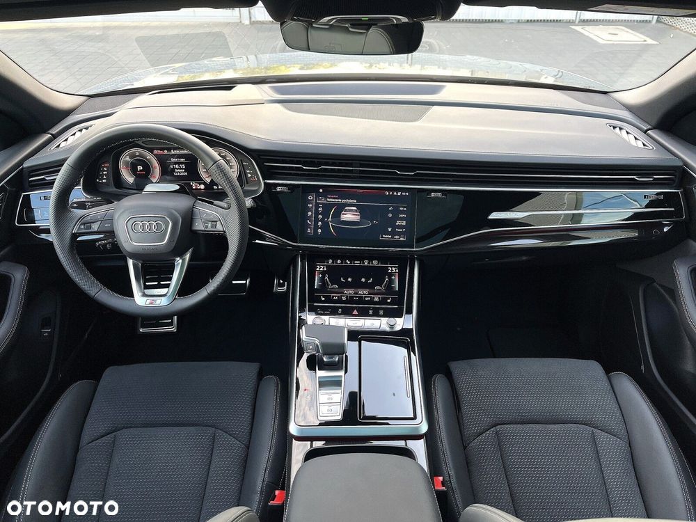 Audi Q8 - 13