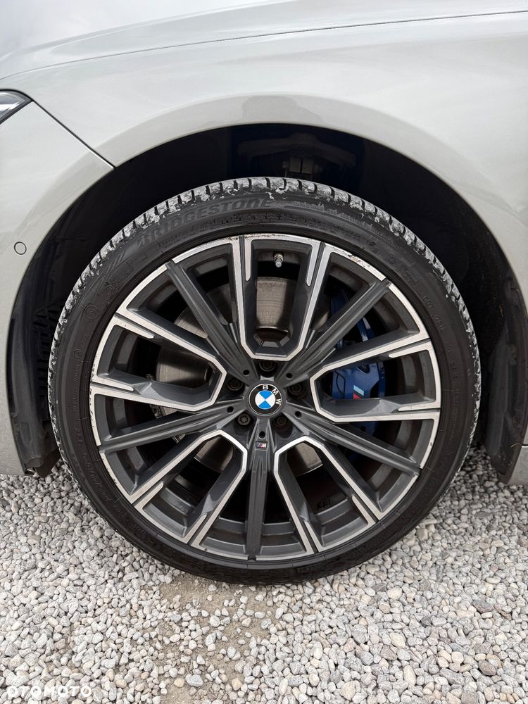 BMW Seria 7 750d xDrive - 17