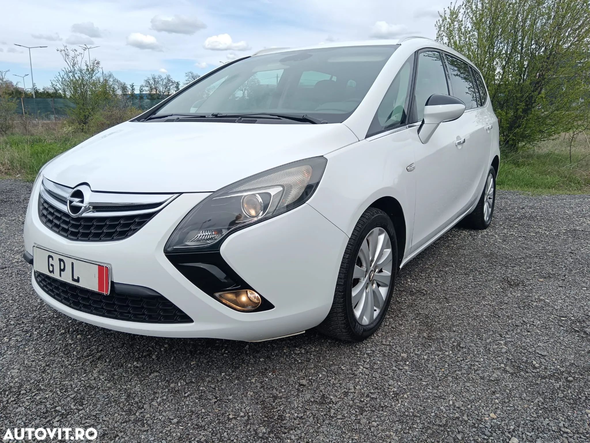 Opel Zafira 1.6 CNG Turbo (ecoFLEX) Active - 1