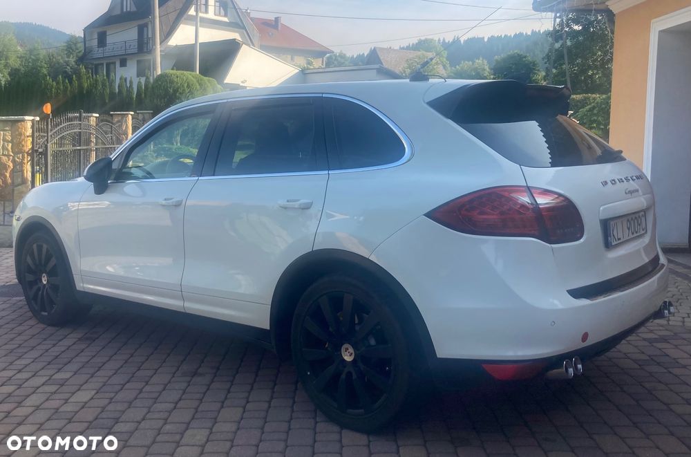 Porsche Cayenne - 8