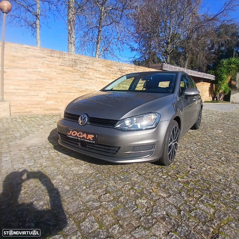 VW Golf 1.6 TDi BlueMotion Trendline - 1