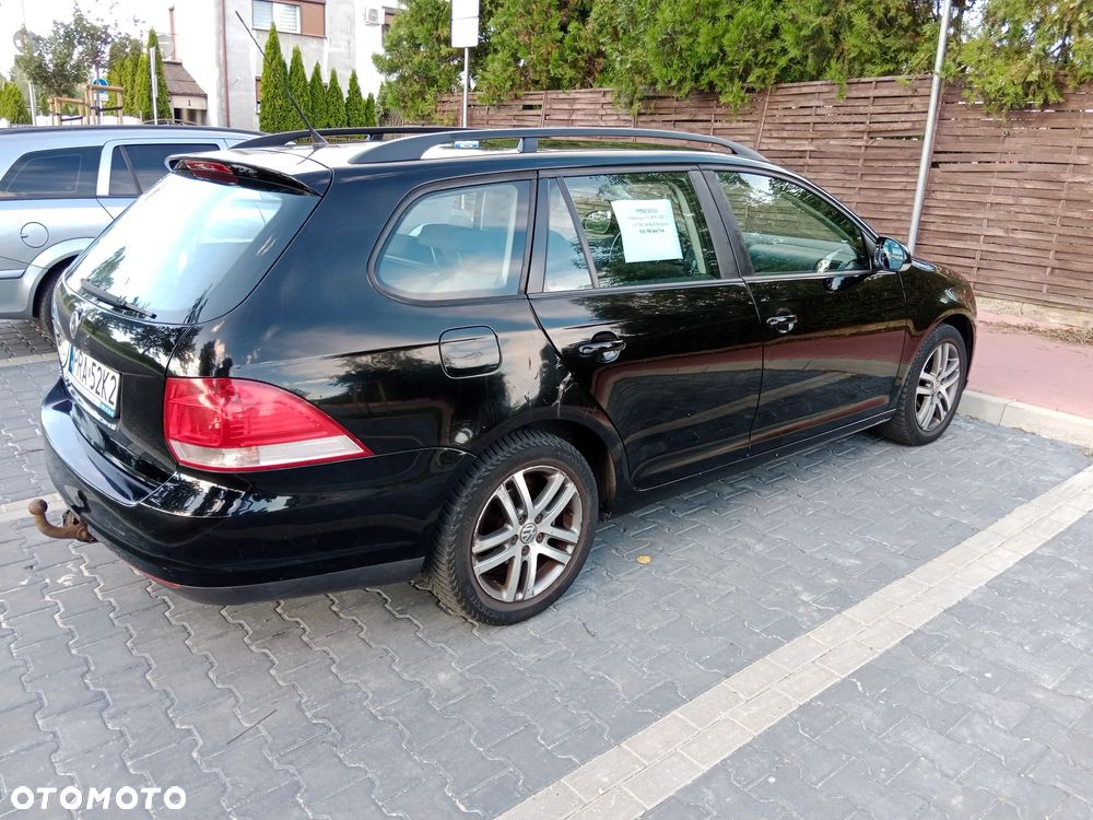 Volkswagen Golf - 8