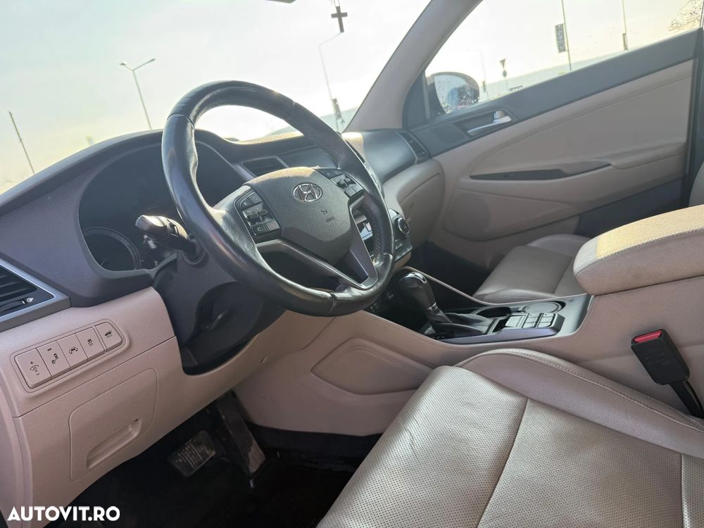 Hyundai Tucson 2.0 CRDI 4WD 6AT Luxury+ - 1