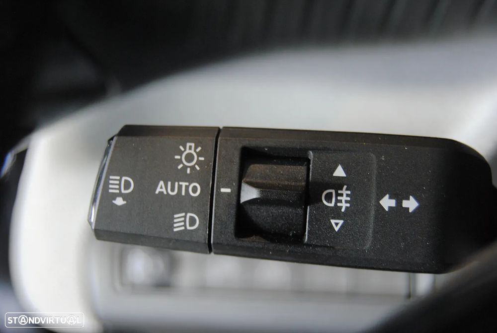 Citroën e-C3 44 kWh Autonomia Conforto Max - 28