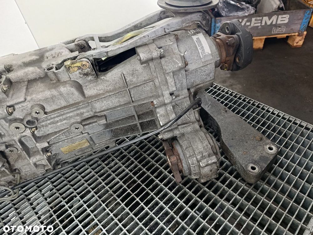 SKRZYNIA BIEGÓW MANUALNA 5 BMW X5 E53 1065401011 3.0 - 6
