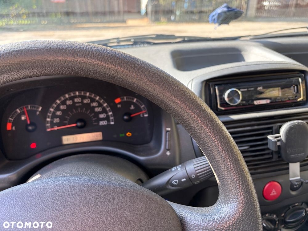 Fiat Punto 2005 photo 3