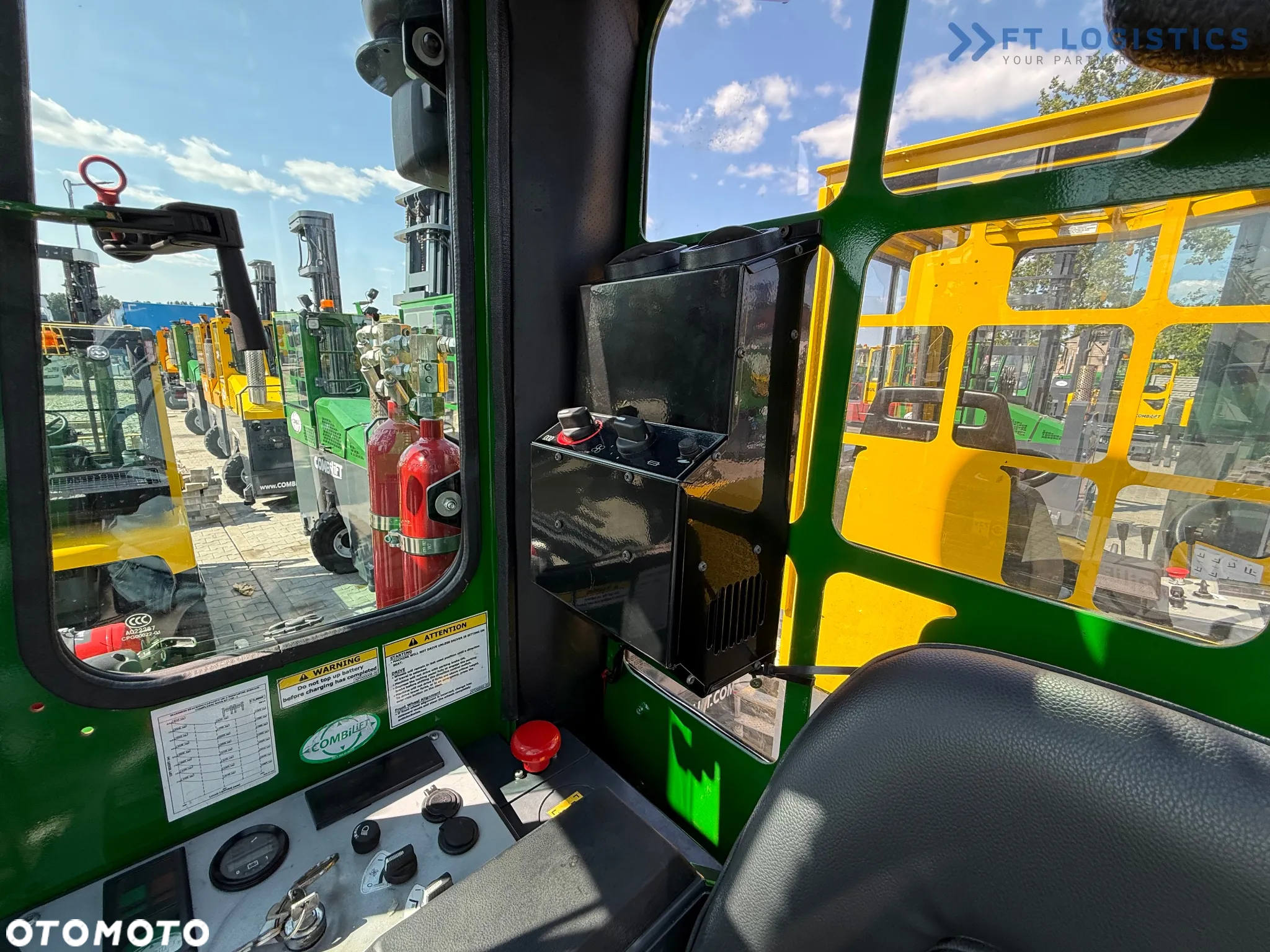 Combilift C5000E / ELEKTRYCZNY / TRIPLEX 8300MM / WOLNY SKOK / SZEROKI POZYCJONER / PRZESUW WIDEŁ / BATERIA JAK NOW - 13