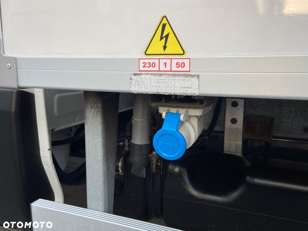 Iveco Daily 35C14 • 2020 • Carrier Xarios 350 • Chłodnia • Mroźnia • -29°C +20°C • Winda Dhollandia • AeroKit • Bliźniak • Sprowadzone - 24