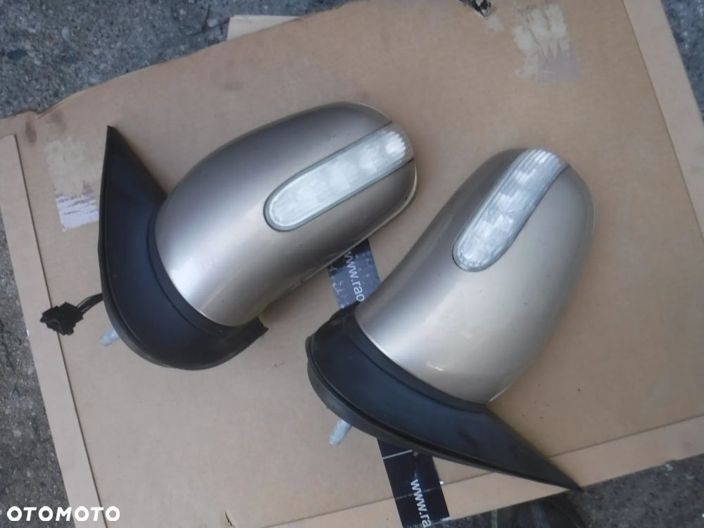 Mercedes ML W163 lift lusterko prawe  9pin lewe 693 c693 - 1