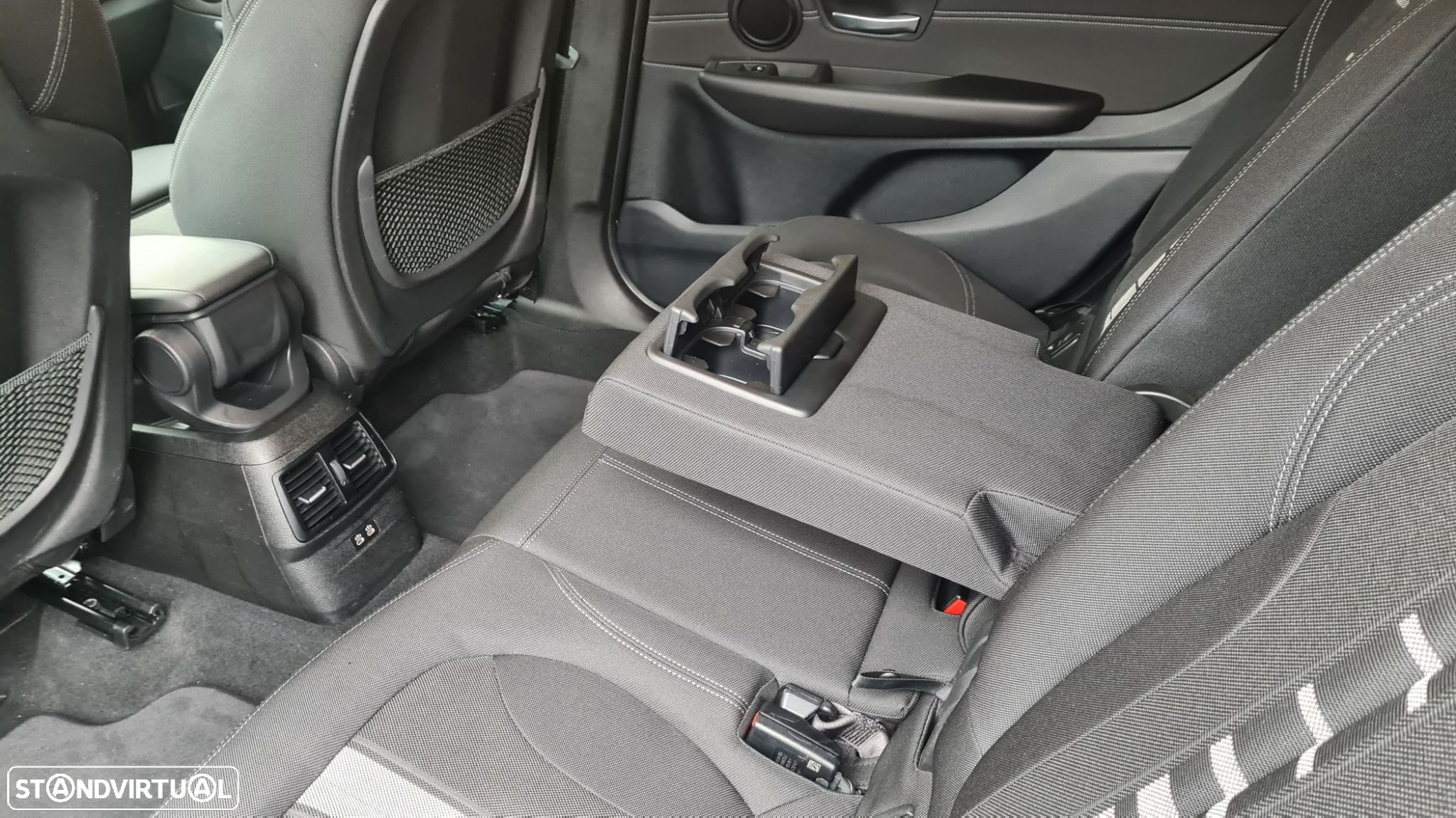 BMW 218 Gran Tourer d 7L Auto - 43