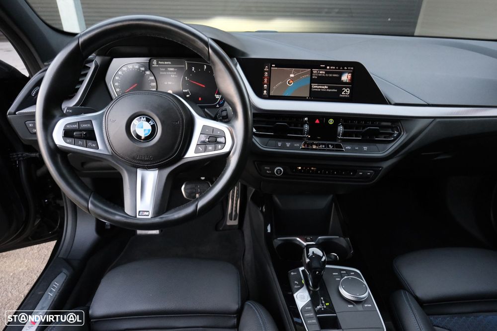 BMW 116 d Pack Desportivo M Auto - 13