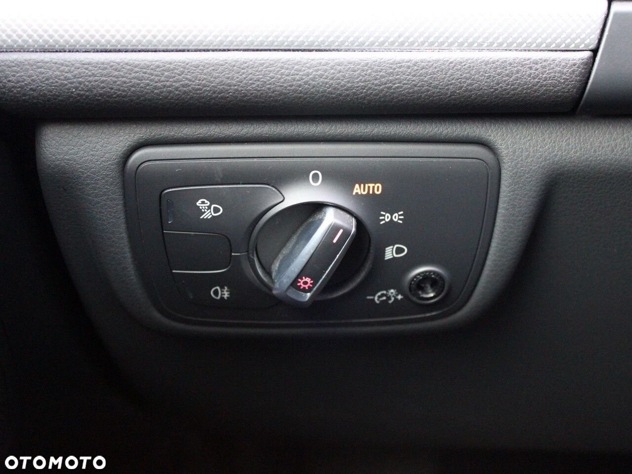 Audi A6 2.0 TDI Multitronic - 32