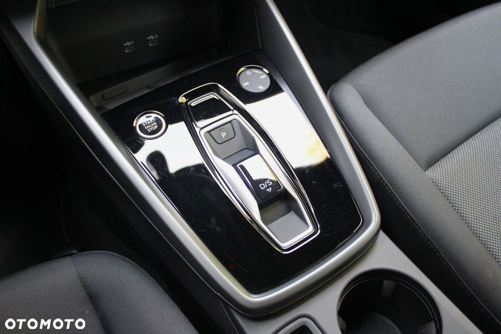 Audi A3 Sportback 30 TFSI mHEV S tronic - 21