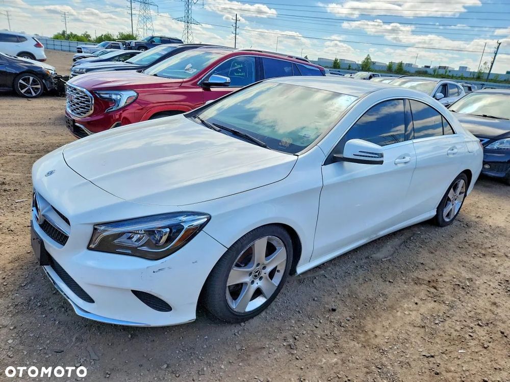 Mercedes-Benz CLA 250 4Matic 7G-DCT - 1