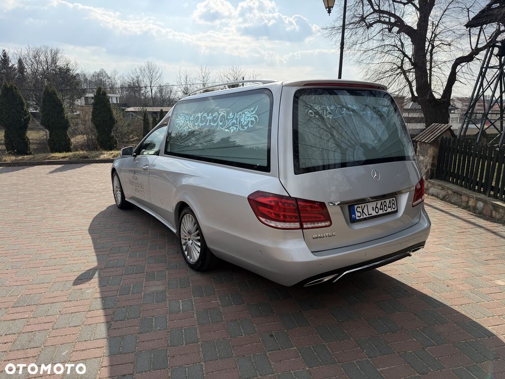 Mercedes-Benz Klasa E - 3