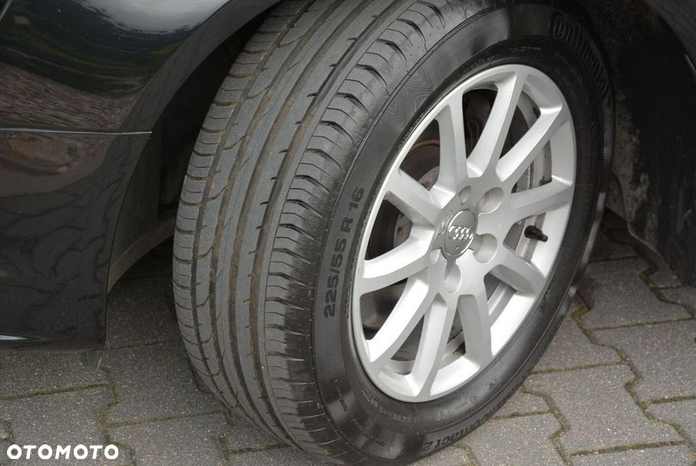 Audi A4 Allroad 2.0 TDI Quattro - 30