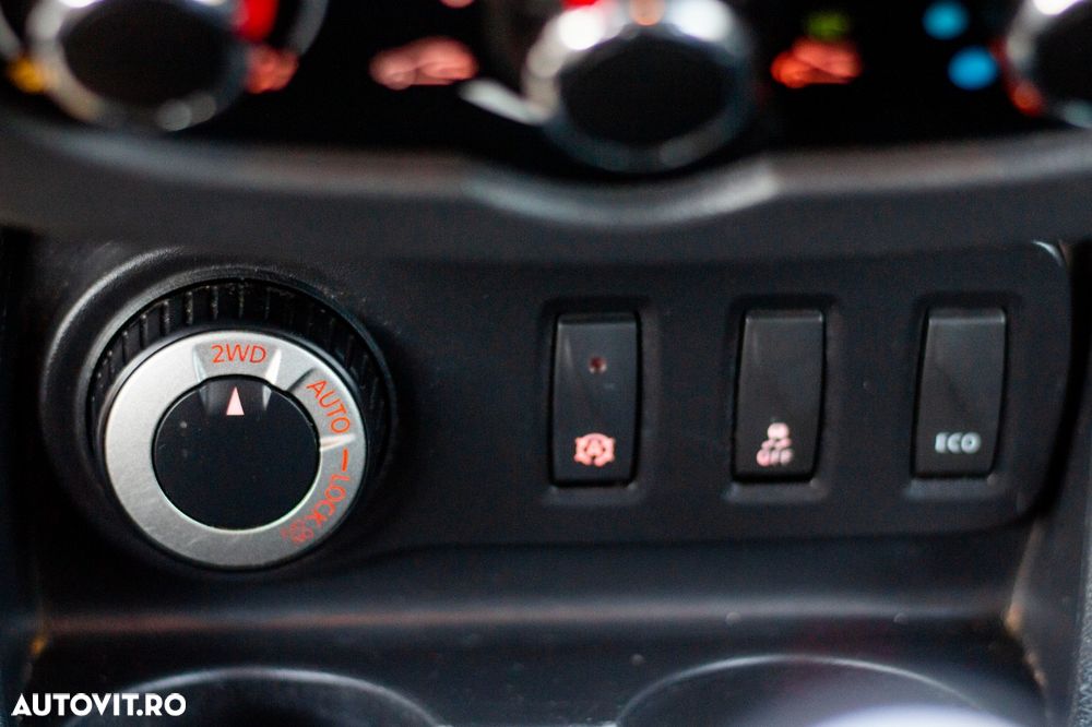 Dacia Duster dCi 110 FAP 4x4 Urban Explorer - 13