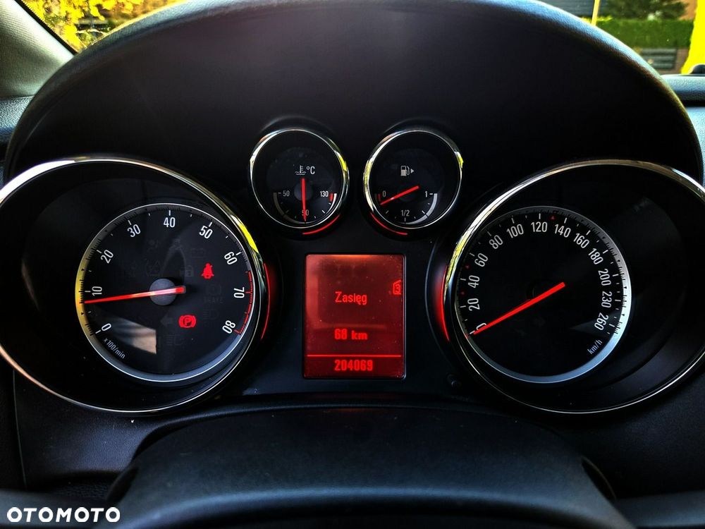 Opel Astra 1.4 T Sport - 22