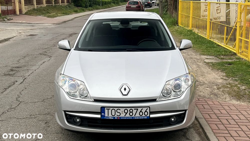 Renault Laguna 1.6 Authentique - 11