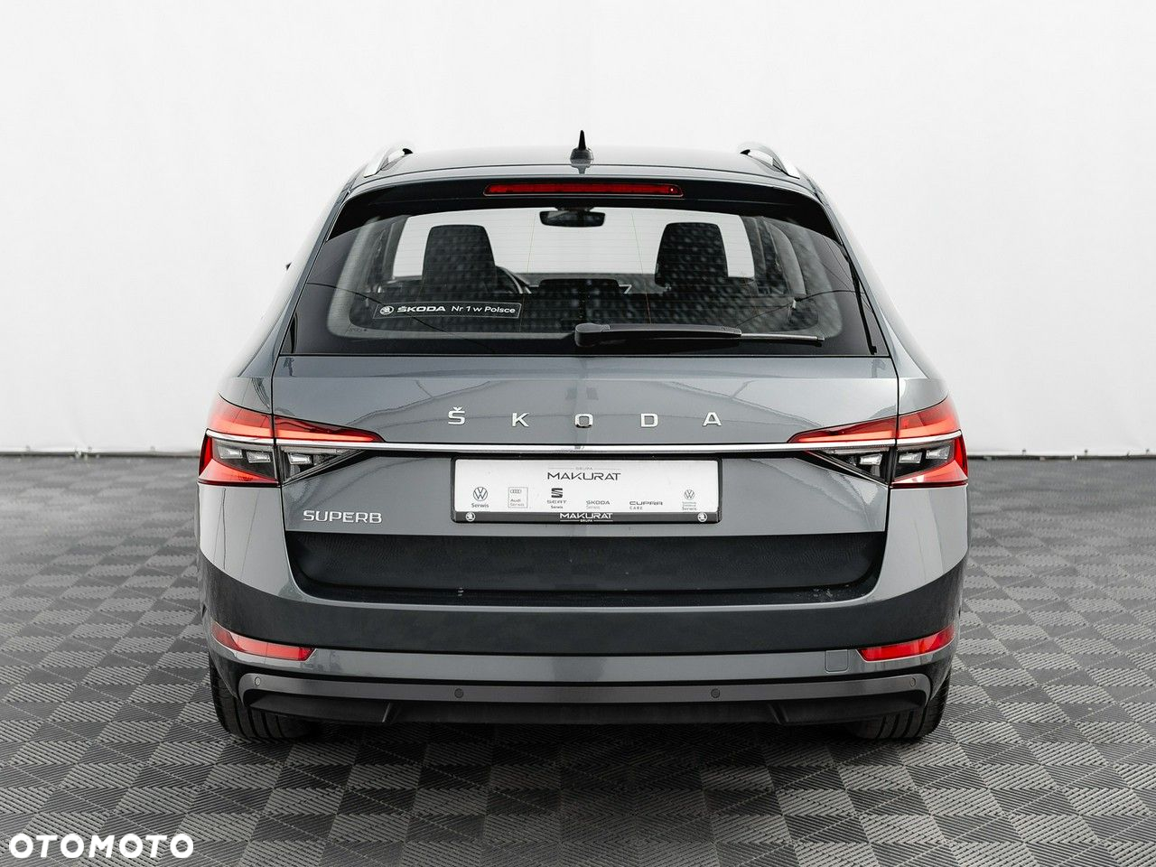 Skoda Superb 2.0 TDI Ambition DSG - 11