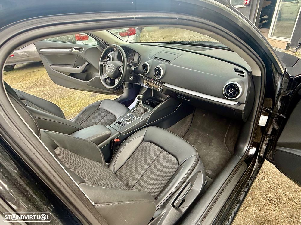 Audi A3 Sportback 1.6 TDI Attraction - 20