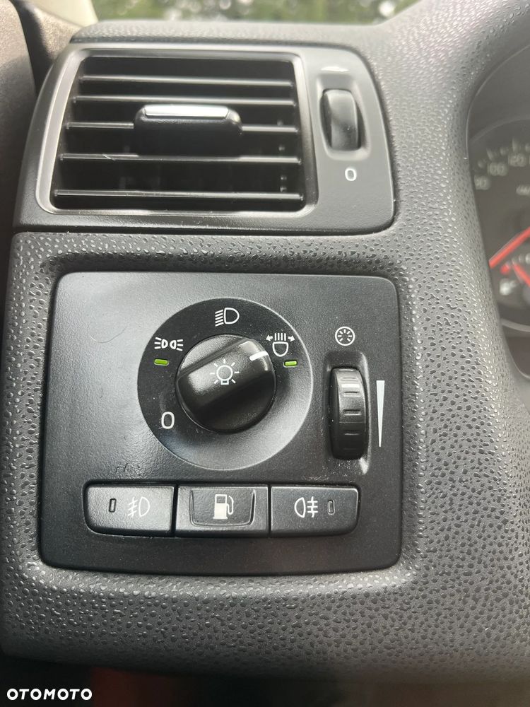 Volvo C30 D4 Kinetic - 14