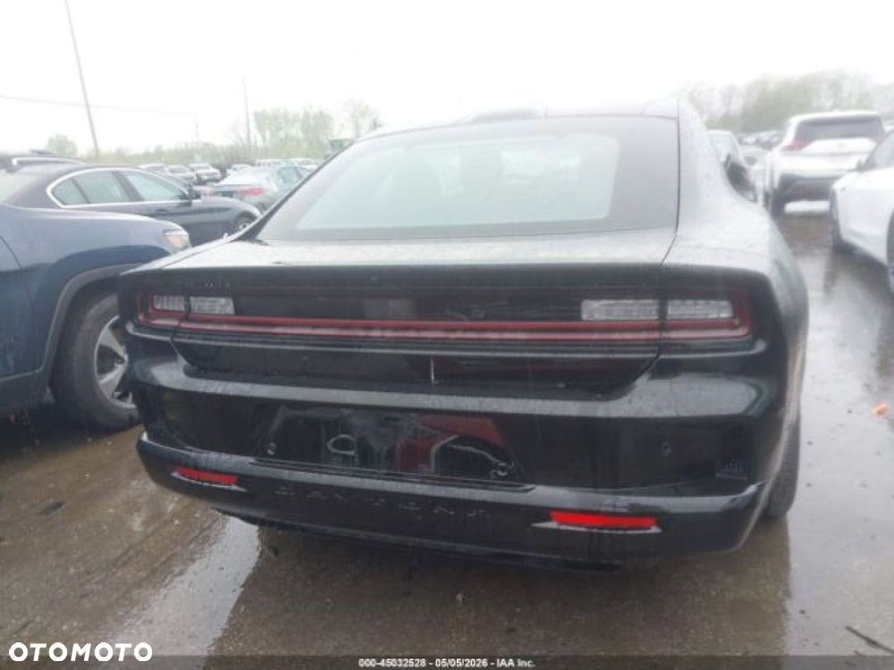 Dodge Daytona - 8