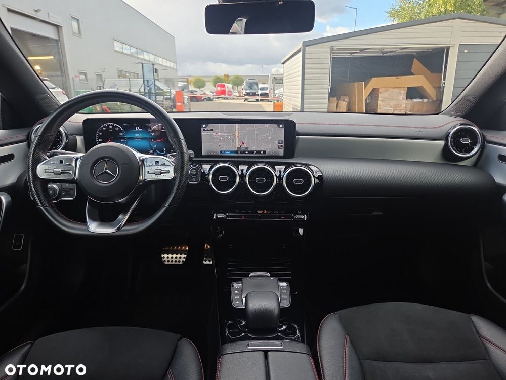 Mercedes-Benz CLA - 19