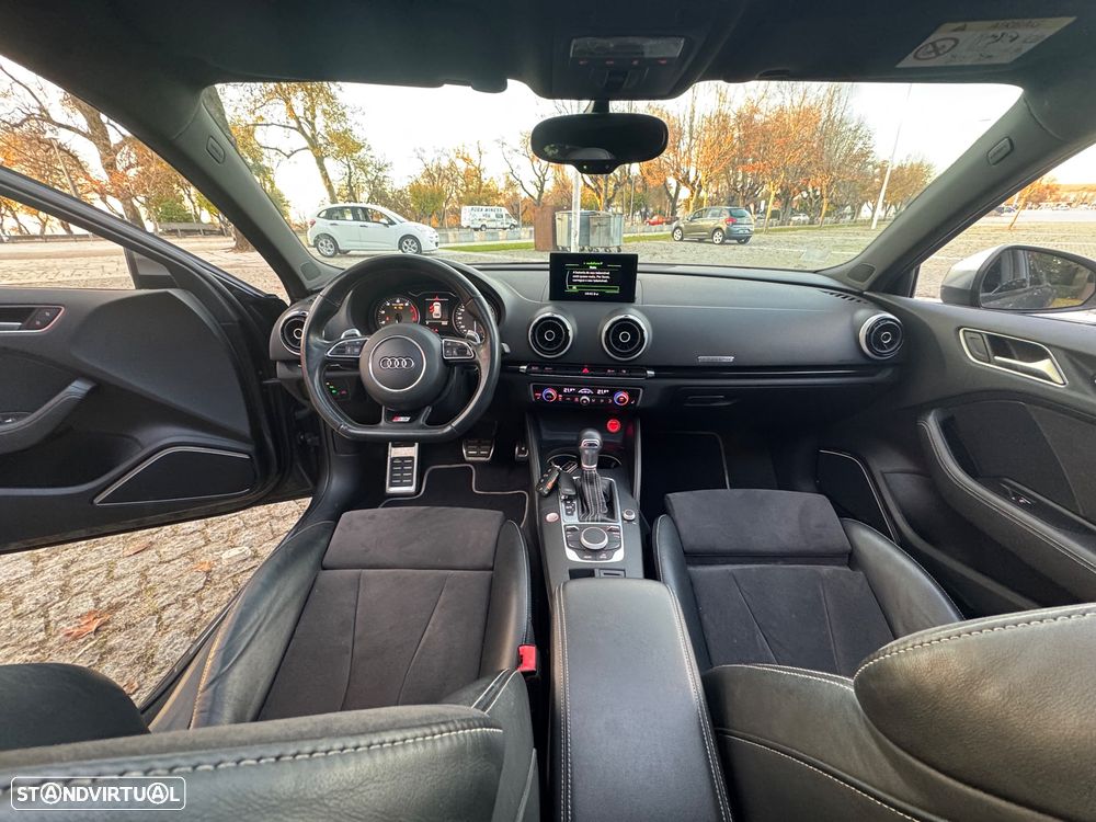 Audi S3 Sportback 2.0 TFSi quattro S tronic - 11