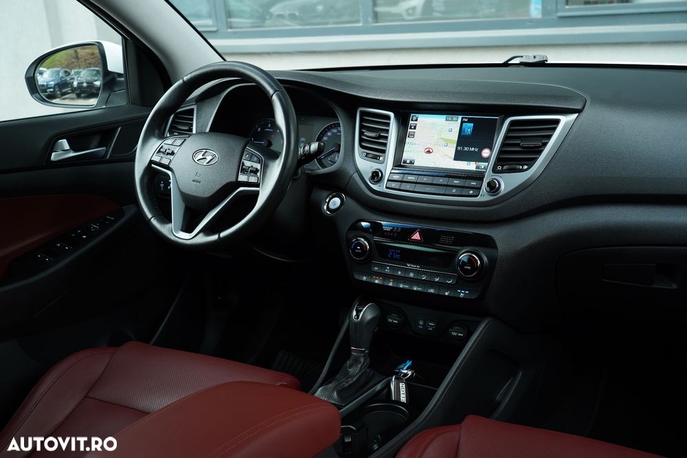 Hyundai Tucson 2.0 CRDI 4WD Automatik Premium - 15